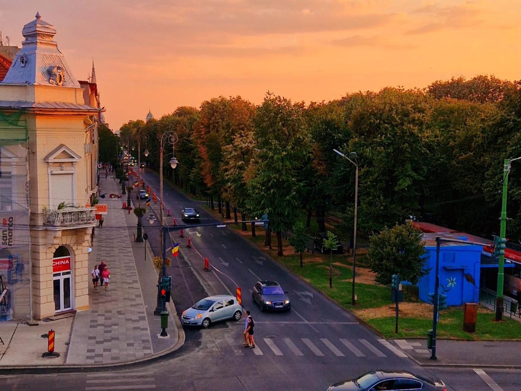 Central Epic Apartment-Self Check In Arad Exterior foto